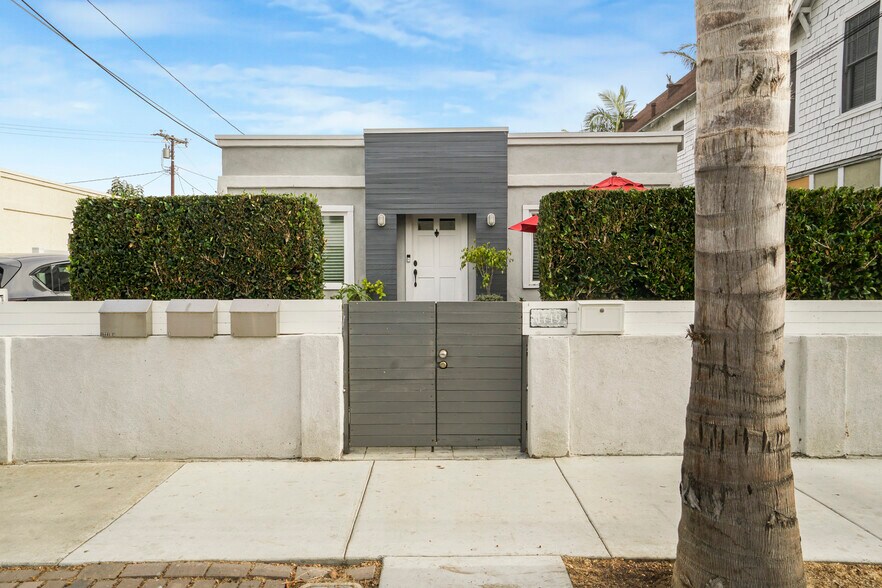 1719 E Florida St, Long Beach, CA à vendre - Photo de l’immeuble – Image 2 sur 6