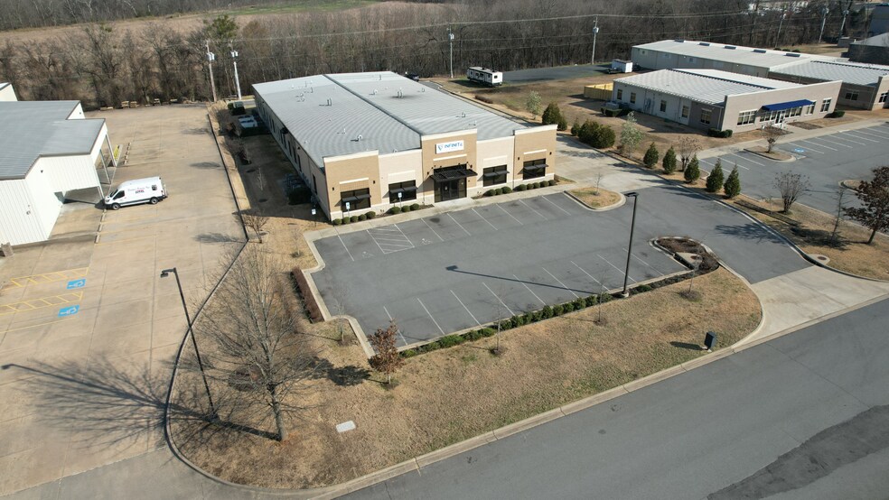 4850 Northshore Ln, North Little Rock, AR à vendre - Photo de l’immeuble – Image 3 sur 27