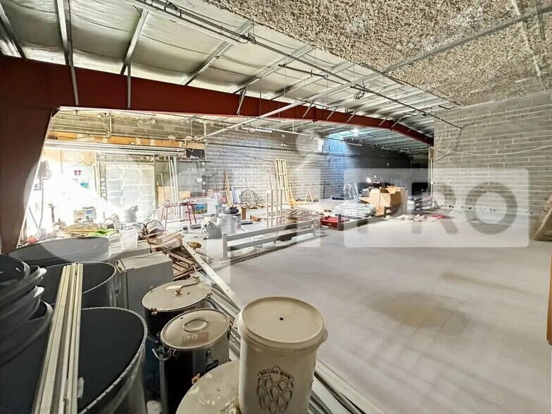 Local commercial dans Montluçon à louer - Photo intérieure – Image 2 sur 2