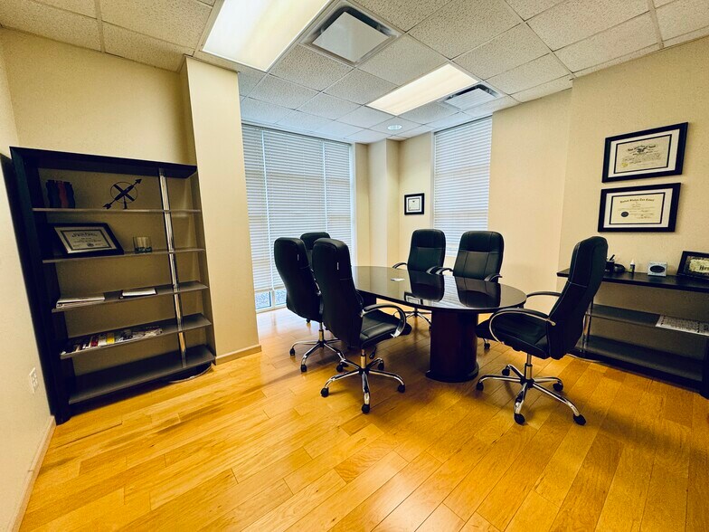 2620 Arrowood Rd, Charlotte, NC à louer - Photo intérieure – Image 3 sur 11