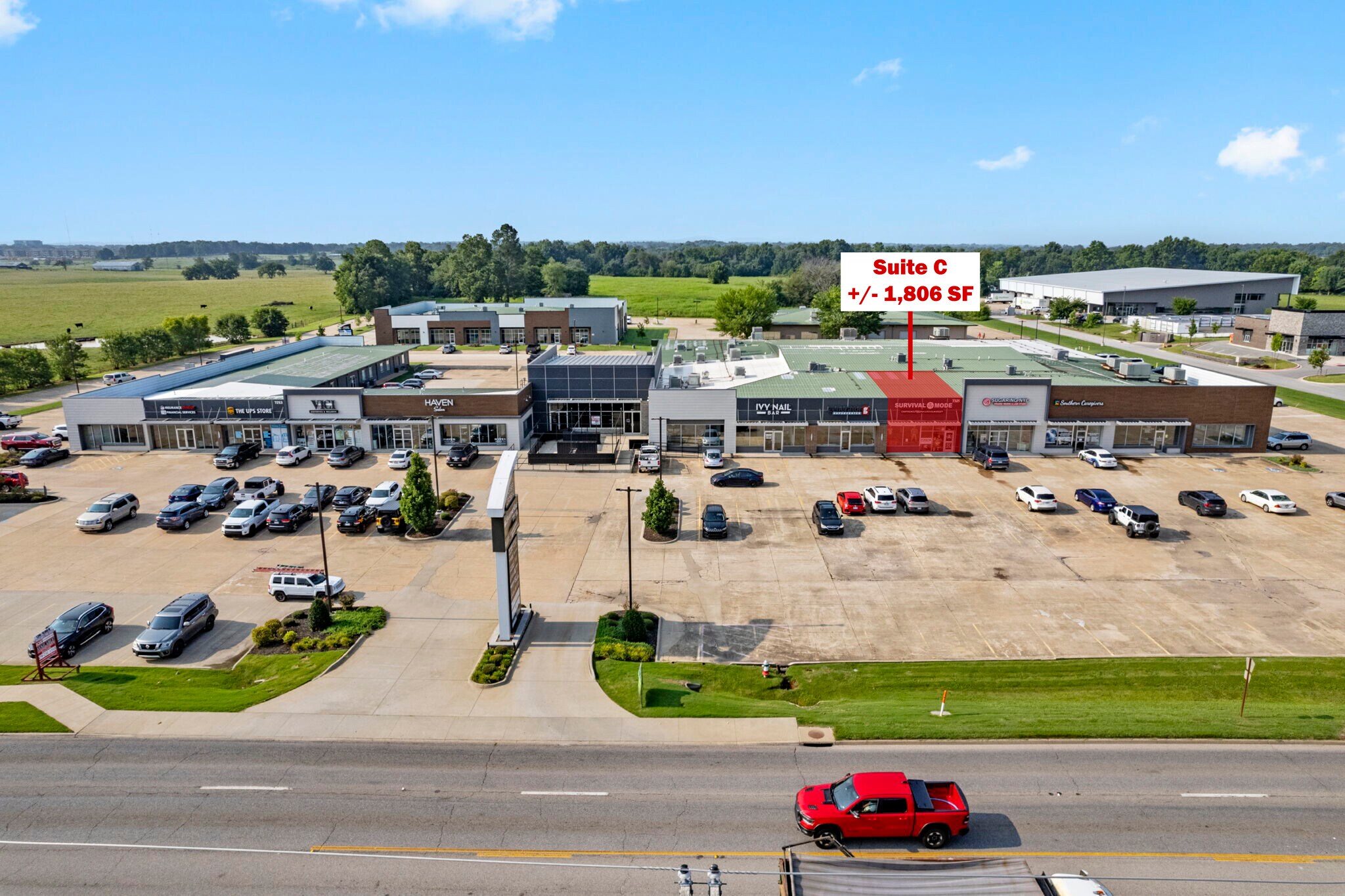 1395 E Henri De Tonti Blvd, Springdale, AR à louer Photo intérieure– Image 1 sur 15