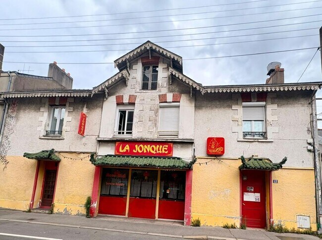 Plus de détails pour Local commercial à louer