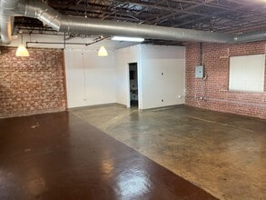 1080 Euclid Ave NE, Atlanta, GA à louer Photo intérieure– Image 2 sur 4