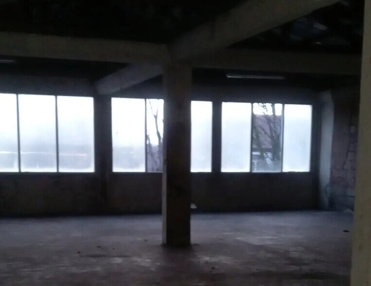 Local commercial dans Besançon à louer - Photo intérieure – Image 3 sur 5