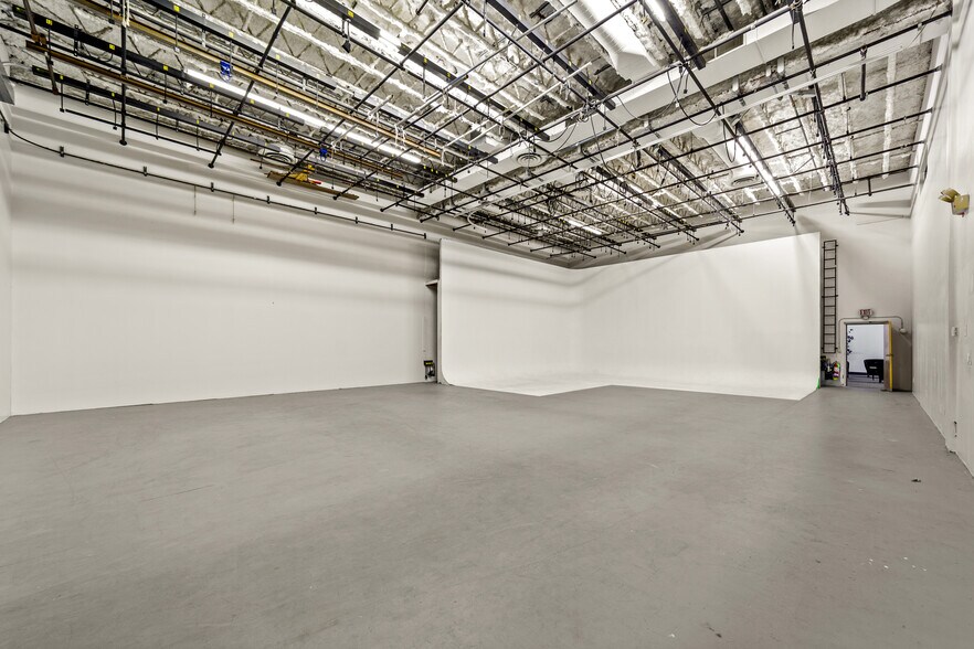 23330 Commerce Park, Beachwood, OH à vendre - Photo de l’immeuble – Image 3 sur 28
