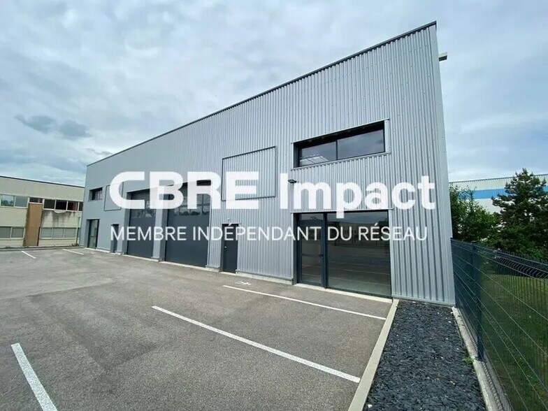Local d’activités dans Marsannay-la-Côte à louer - Photo de l’immeuble – Image 1 sur 10