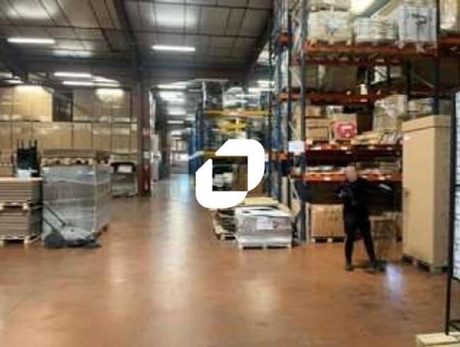 Plus de détails pour Local d'activités, Industriel/Logistique à louer