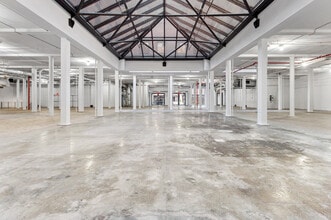 416 W 13th St, New York, NY à louer Photo intérieure– Image 2 sur 8