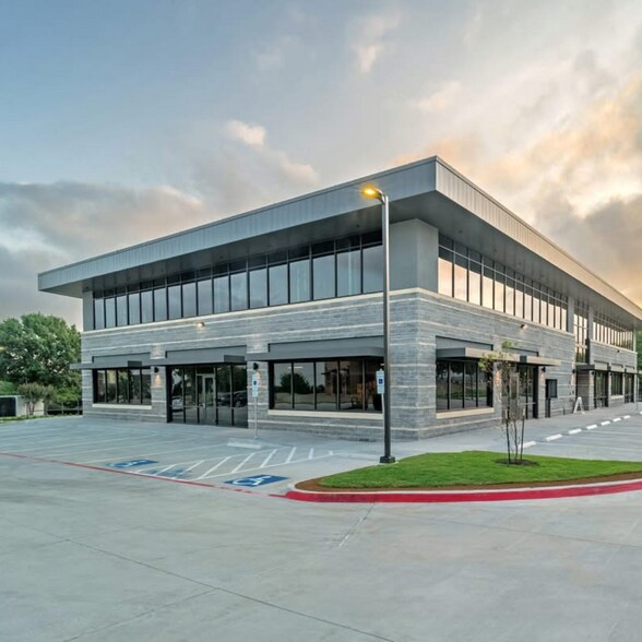 550 Vigor Way, Suite 102 way, Rockwall, TX à louer - Photo de l’immeuble – Image 2 sur 3