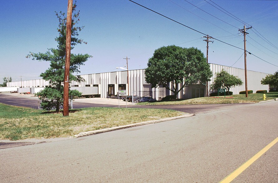 246-256 Circle Freeway Dr, Cincinnati, OH à louer - Autre – Image 3 sur 6