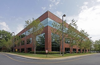 Plus de détails pour 300 Centre Pointe Dr, Virginia Beach, VA - Bureau à louer