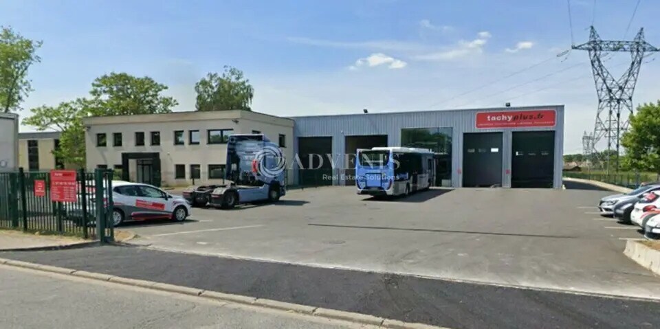 Local d'activités dans Lisses à vendre - Photo de l’immeuble – Image 1 sur 1