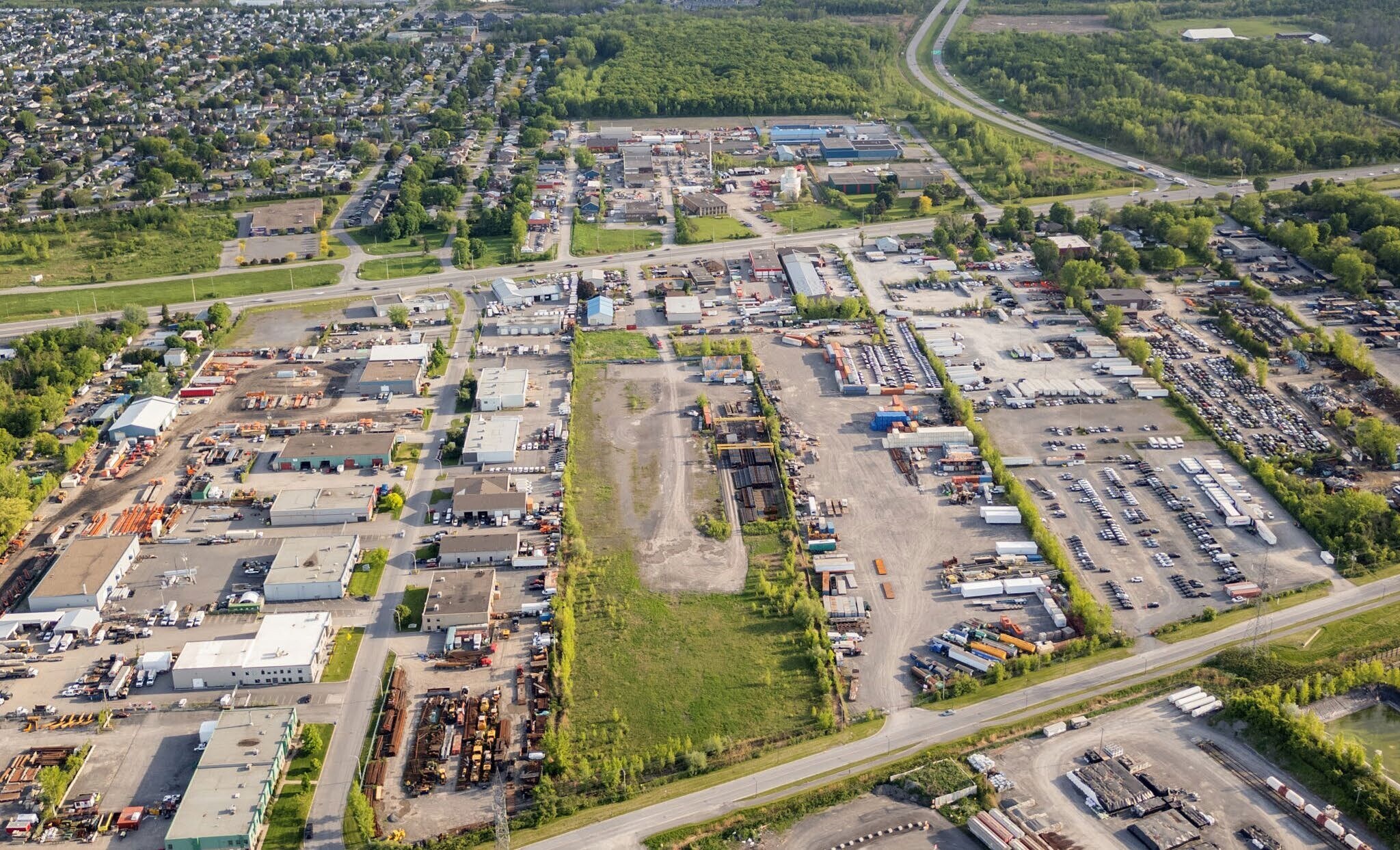 1505 Rue Brossard, Sainte-Catherine, QC à vendre Photo de l’immeuble– Image 1 sur 2