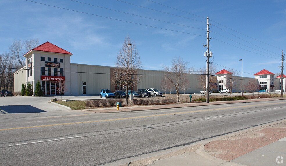 725 N 2nd St, Lawrence, KS à louer - Photo principale – Image 1 sur 15