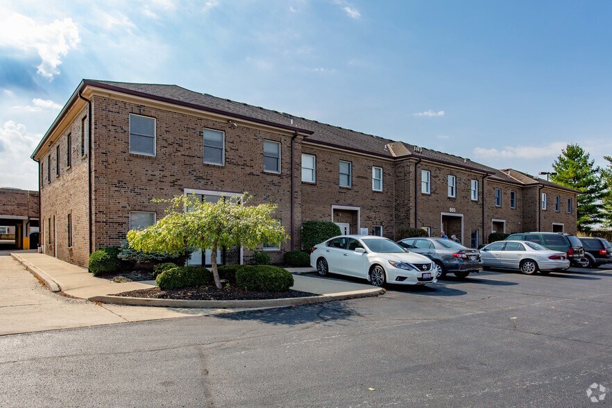 860 NW Washington Blvd, Hamilton, OH à louer - Photo principale – Image 2 sur 143