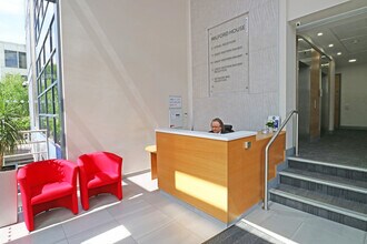 1 Milford St, Swindon à louer Photo intérieure– Image 1 sur 5