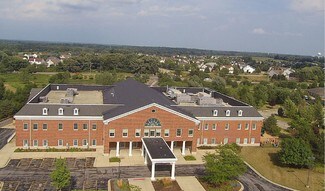 Plus de détails pour 3098 Falling Waters Blvd, Lindenhurst, IL - Local commercial à vendre