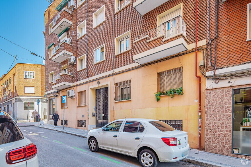 Local commercial dans Madrid, Madrid à louer - Photo de l’immeuble – Image 2 sur 2