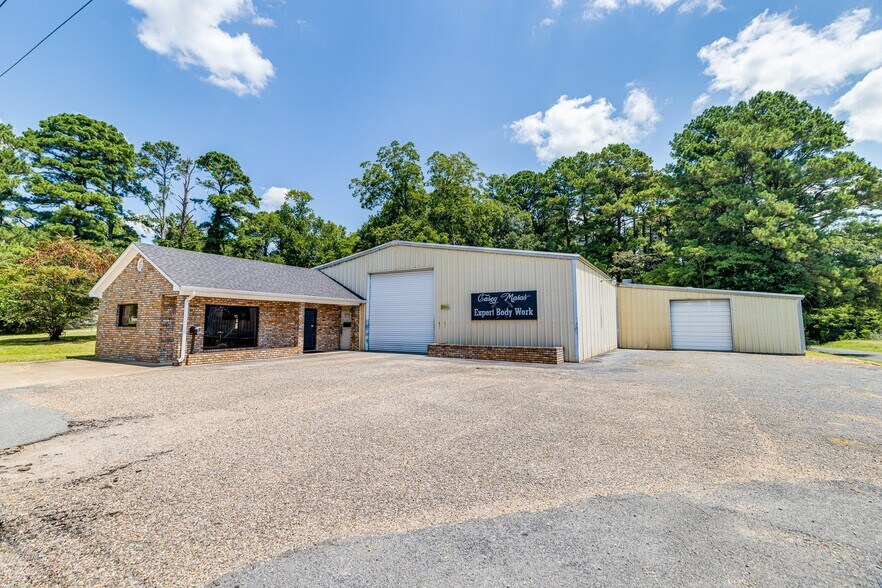 805 Elm St, Bastrop, LA à vendre - Photo de l’immeuble – Image 2 sur 28