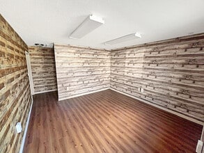 1601 23rd Ave, Tuscaloosa, AL à louer Photo intérieure– Image 2 sur 7