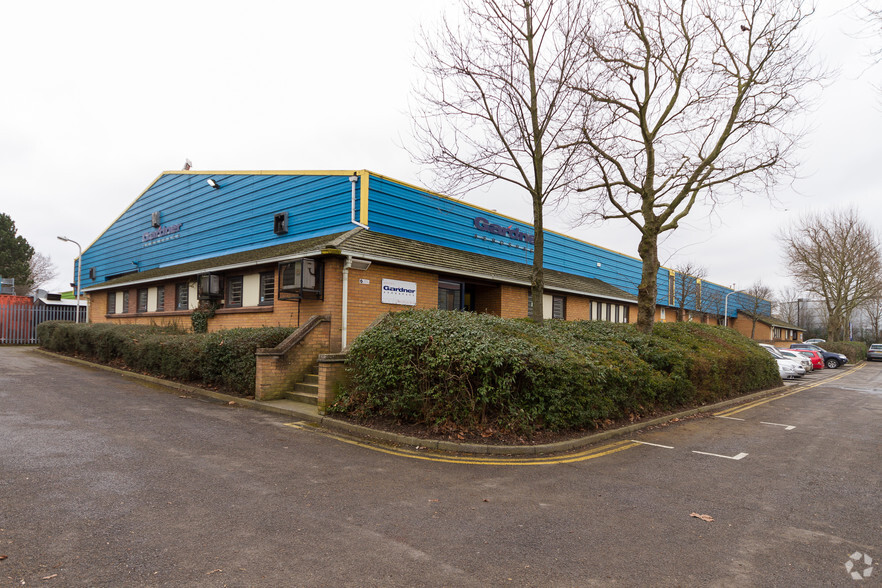 Rowhedge Clos, Basildon à louer - Photo principale – Image 1 sur 6