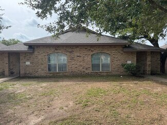Plus de détails pour 902 Azalea Ct, College Station, TX - Logement à vendre