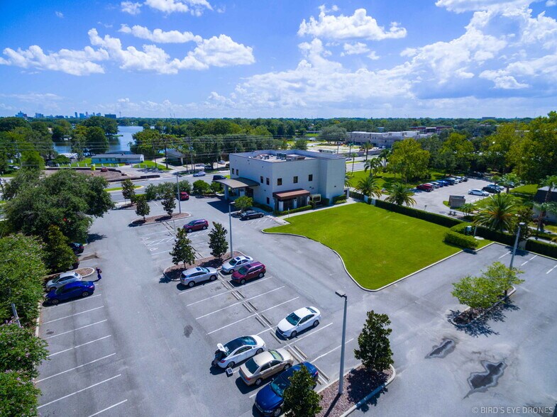 1691 Lee rd, Winter Park, FL à louer - Photo de l’immeuble – Image 3 sur 3