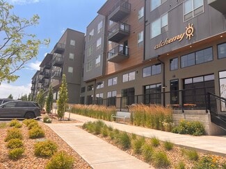 Plus de détails pour 18475 W Colfax Ave, Lakewood, CO - Local commercial à vendre