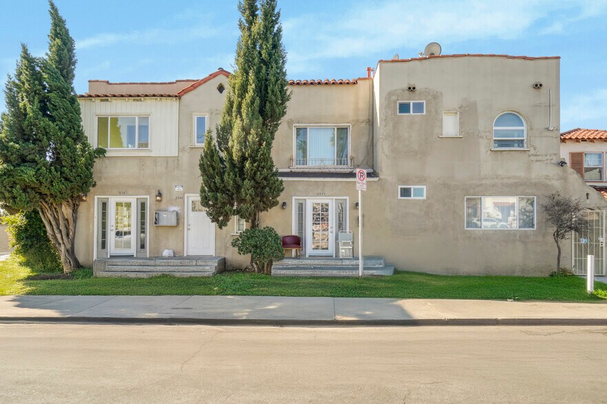 2337 Vineyard Ave, Los Angeles, CA à vendre - Photo de l’immeuble – Image 3 sur 18