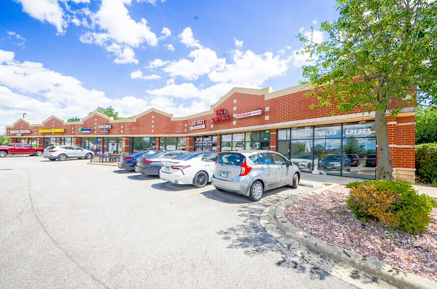 425-445 Lake St, Addison, IL à louer - Photo de l’immeuble – Image 2 sur 11