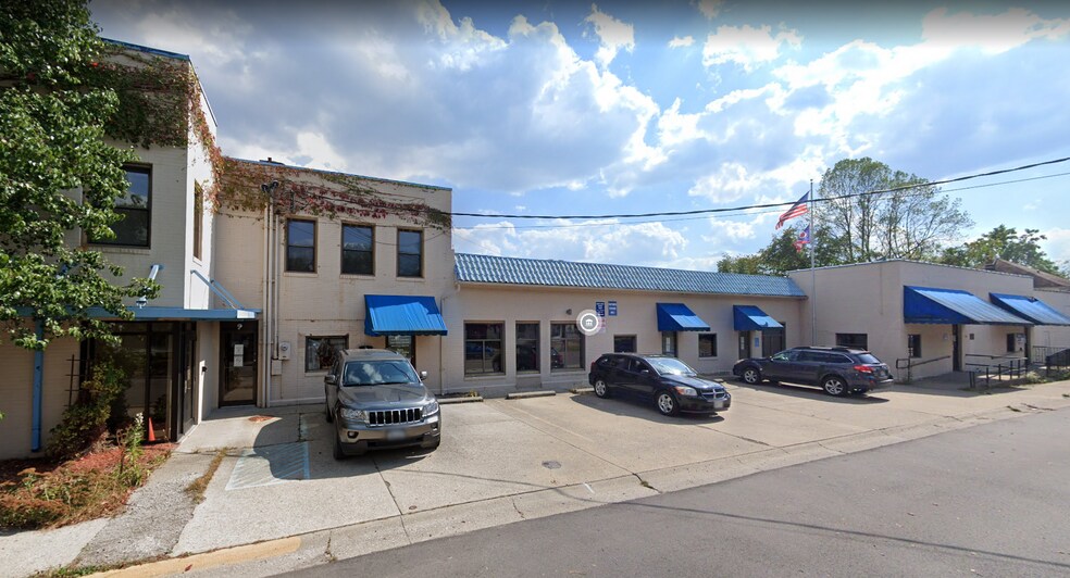 184 N Lancaster St, Athens, OH à louer - Photo de l’immeuble – Image 3 sur 3