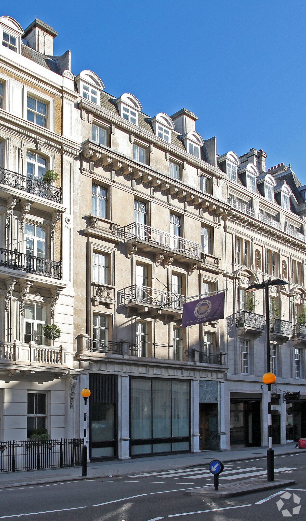 18-19 Pall Mall, Londres à louer Photo principale– Image 1 sur 15