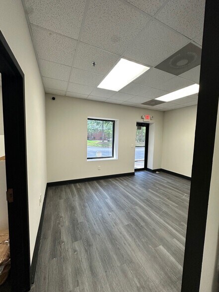 1650 Redi Rd, Cumming, GA à louer - Photo intérieure – Image 2 sur 5