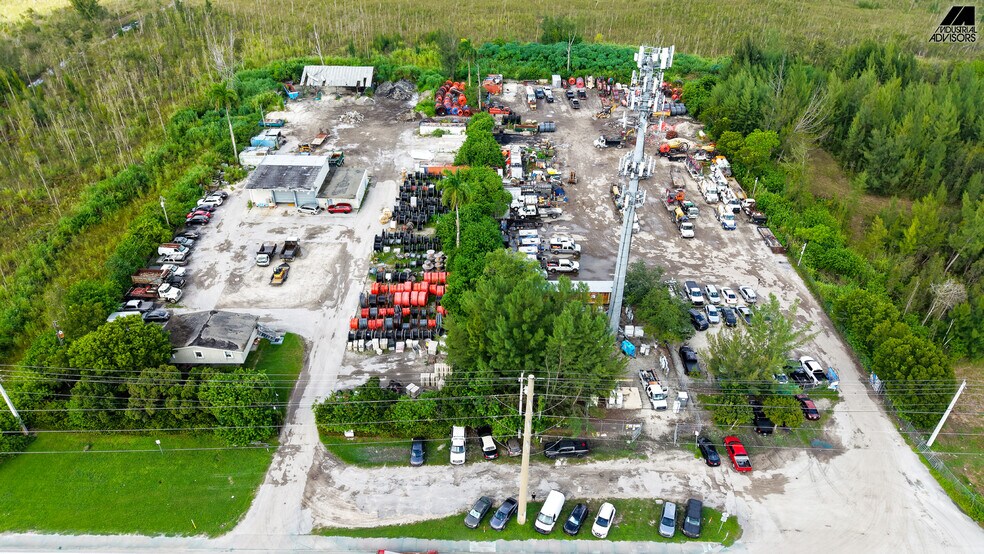 90 NW 137th Ave, Miami, FL à louer - Photo principale – Image 1 sur 5