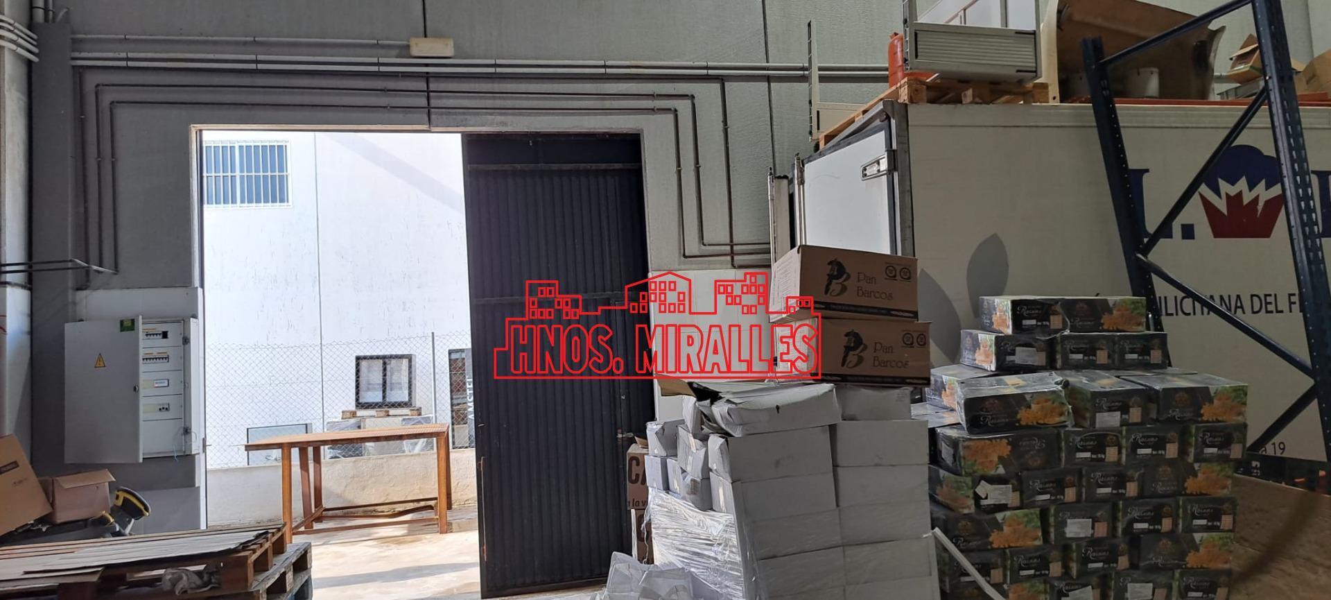 Industriel/Logistique dans Almoradí, Alicante à vendre Photo de l’immeuble– Image 1 sur 24