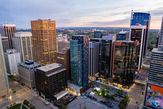 550 6th Ave SW, Calgary, AB - VUE AÉRIENNE  vue de carte