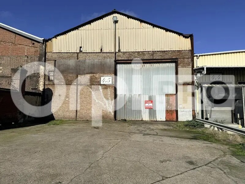 Industriel/Logistique dans Le Havre à vendre Photo de l’immeuble– Image 1 sur 9