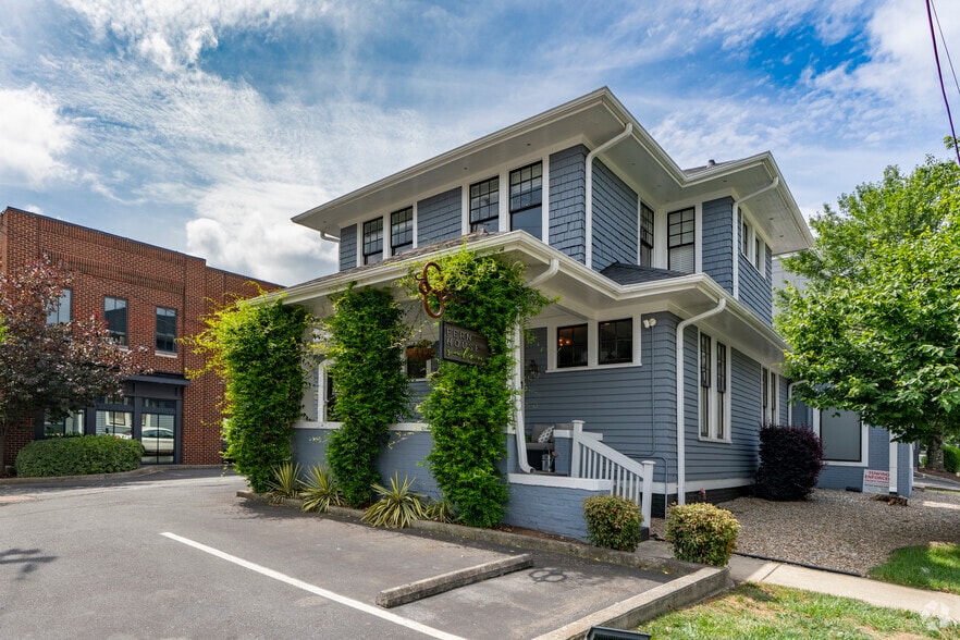 1200 Central Ave, Charlotte, NC à louer - Photo principale – Image 1 sur 25