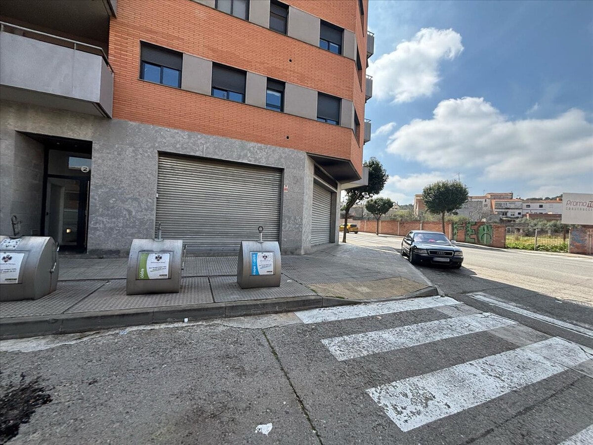 Tàrrega, LER 25300 - Lot 02 - - Photo intérieure - Image 2 of 3