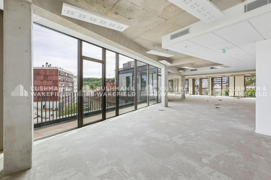 1 Avenue Sidoine Apollinaire, Lyon à louer - Photo de l’immeuble – Image 3 sur 20