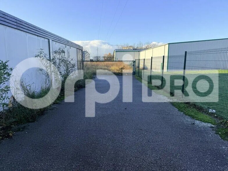 Terrain dans Port-Jérôme-sur-Seine à vendre - Photo de l’immeuble – Image 2 sur 8