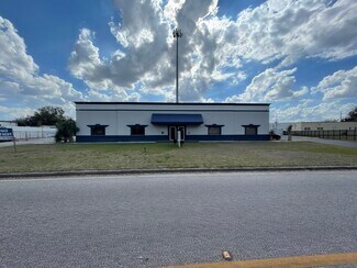Plus de détails pour 1730 Diplomacy Row, Orlando, FL - Industriel/Logistique à louer