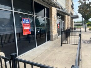 638 Uptown Blvd, Cedar Hill, TX à louer Photo intérieure– Image 2 sur 18