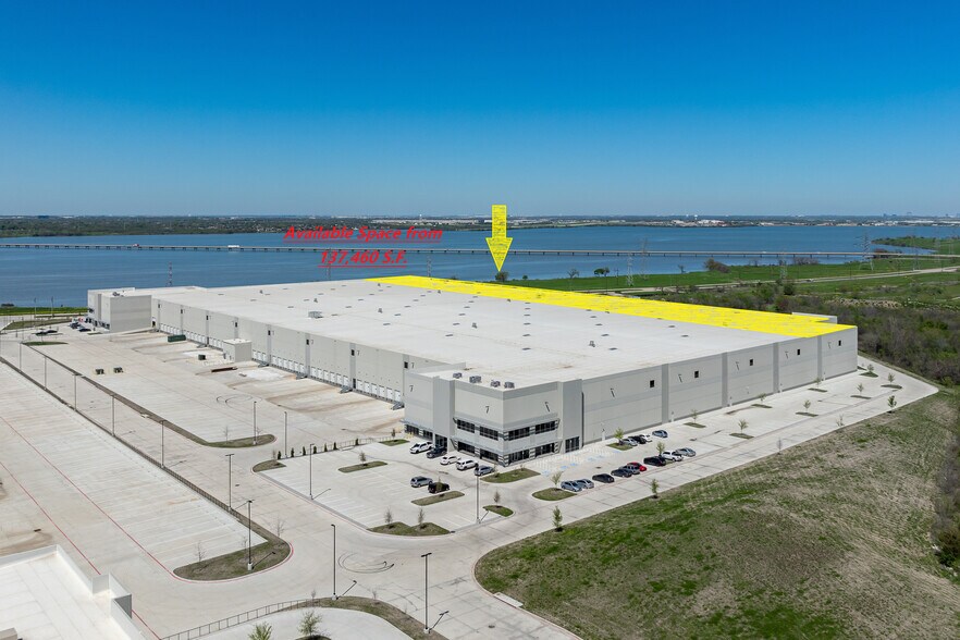 3584 Mountain Creek Pky, Dallas, TX à louer - Photo de l’immeuble – Image 3 sur 18