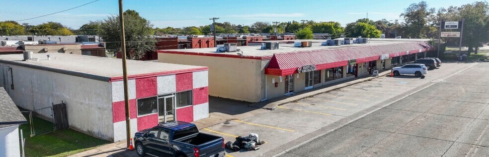 424-444 N Main St, Duncanville, TX à louer - Photo de l’immeuble – Image 1 sur 4