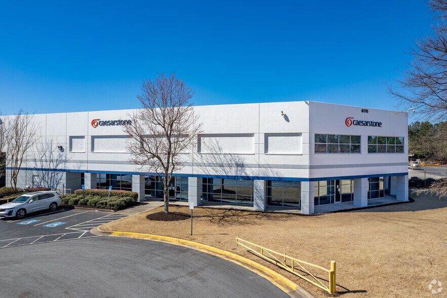 6170 Brook Hollow Pkwy, Norcross, GA à louer - Photo principale – Image 1 sur 6