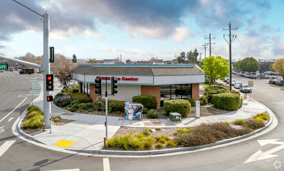 6500-6632 Dublin Blvd, Dublin, CA à vendre - Photo de l’immeuble – Image 3 sur 13
