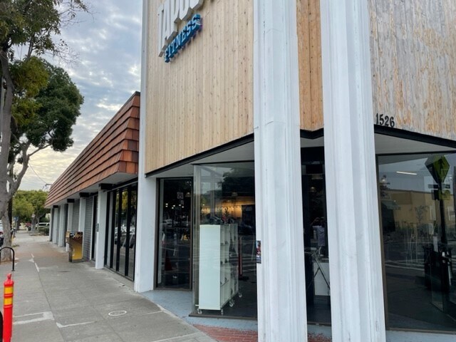 1526 Webster St, Alameda, CA à louer - Photo de l’immeuble – Image 2 sur 16