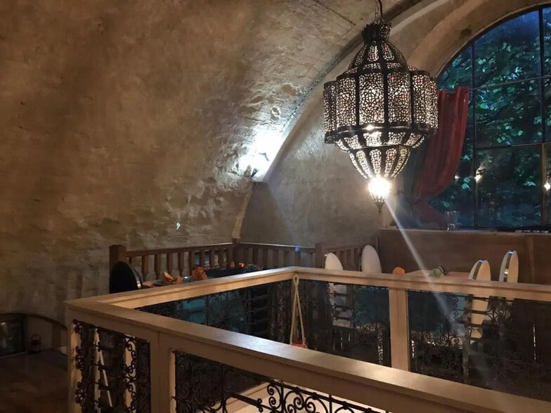 Local commercial dans Le Pecq à vendre - Photo de l’immeuble – Image 3 sur 7