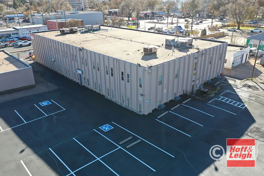 1826 E Platte Ave, Colorado Springs, CO à louer - Photo de l’immeuble – Image 2 sur 11